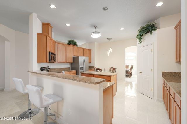 9517 ADELAIDE Drive, Jacksonville, FL 32244