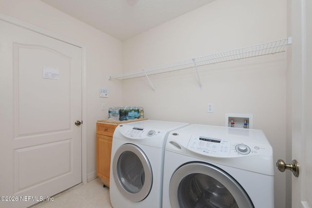 9517 ADELAIDE Drive, Jacksonville, FL 32244