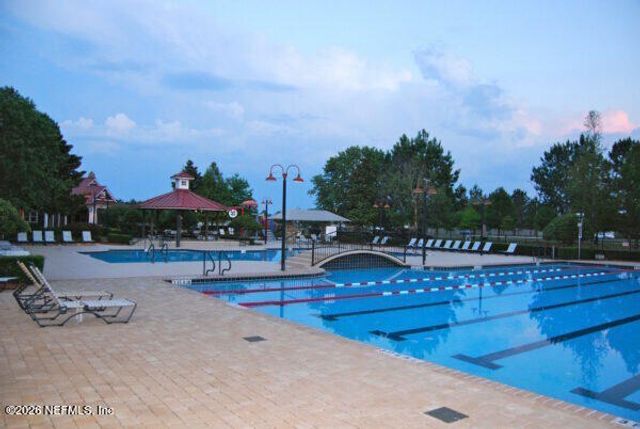 9517 ADELAIDE Drive, Jacksonville, FL 32244