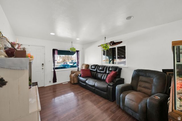 4135 W 4715 S, Kearns, UT 84118