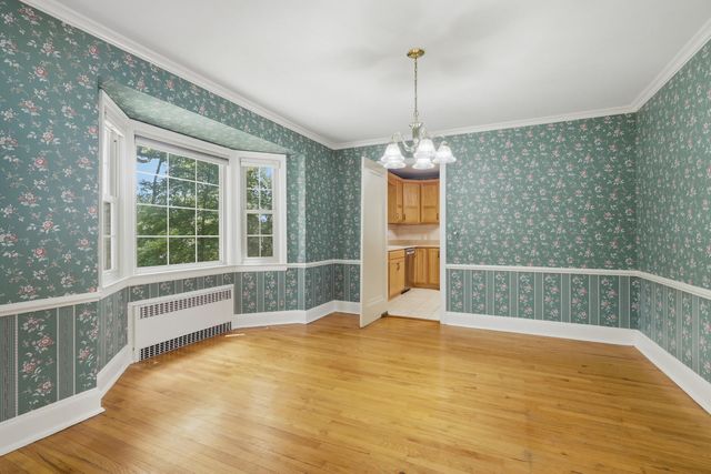 2310 16th Avenue, Moline, IL 61265