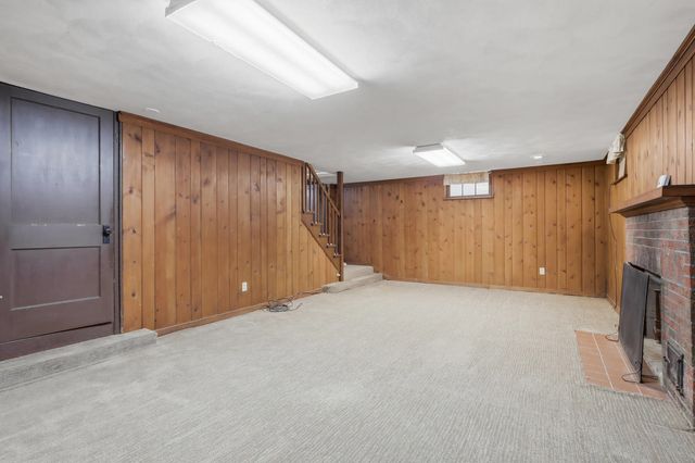 2310 16th Avenue, Moline, IL 61265