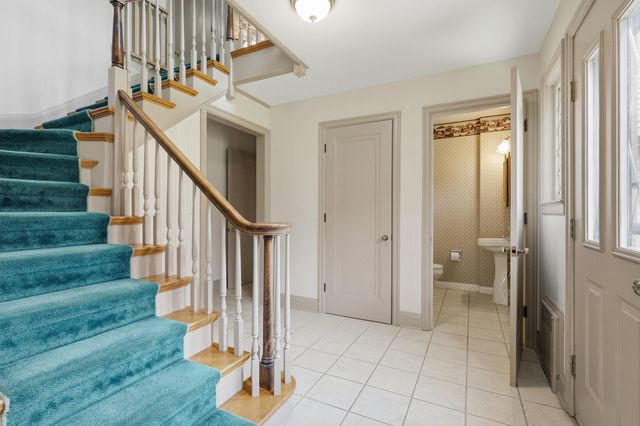 2310 16th Avenue, Moline, IL 61265