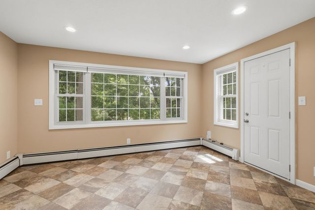 2310 16th Avenue, Moline, IL 61265