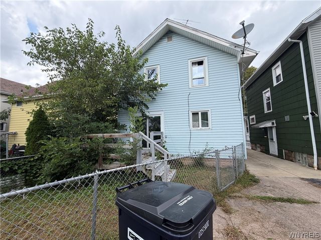 2467 Cleveland Avenue, Niagara Falls, NY 14305