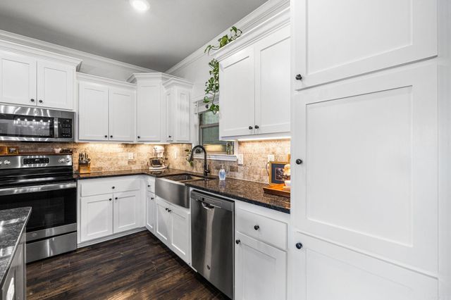 72 Cimarron Circle, Cabot, AR 72023