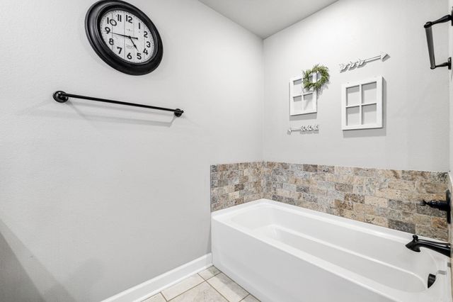 72 Cimarron Circle, Cabot, AR 72023