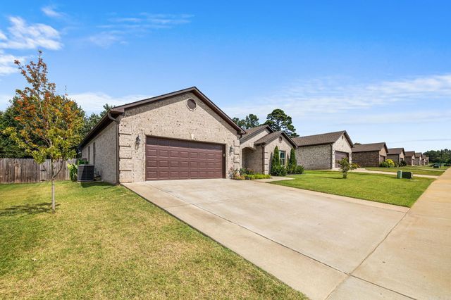 72 Cimarron Circle, Cabot, AR 72023