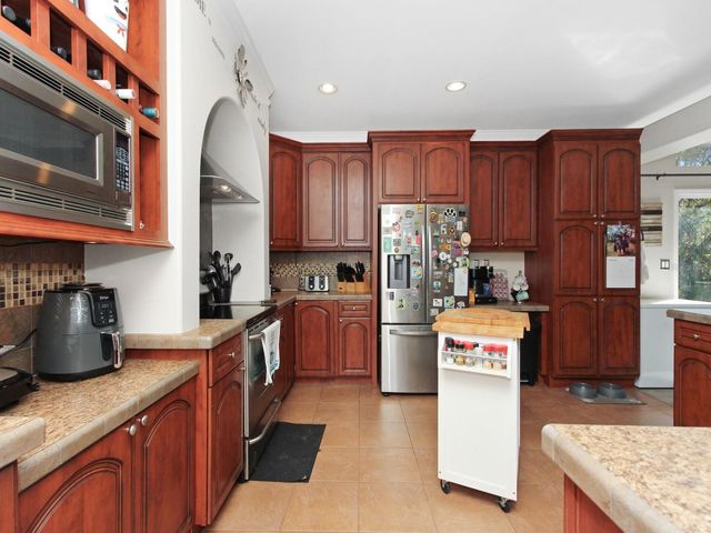 6222 BUCK FEVER ROAD, Polk City, FL 33868