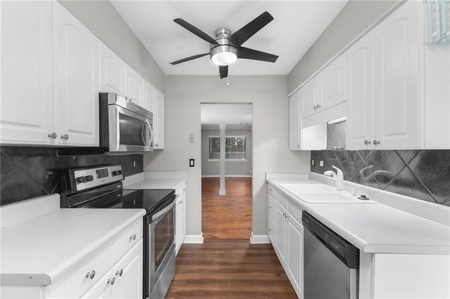 2875 Torreya SE Way, Marietta, GA 30067