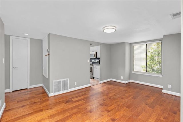 2875 Torreya SE Way, Marietta, GA 30067