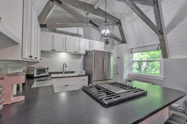 4965 Clear Creek Rd, Placerville, CA 95667