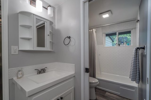 4965 Clear Creek Rd, Placerville, CA 95667