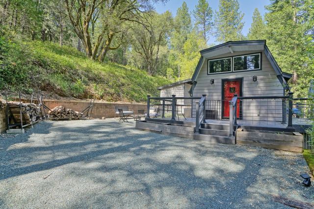 4965 Clear Creek Rd, Placerville, CA 95667