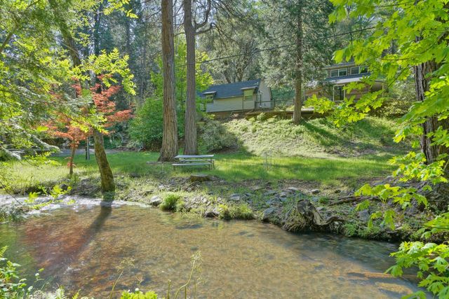 4965 Clear Creek Rd, Placerville, CA 95667