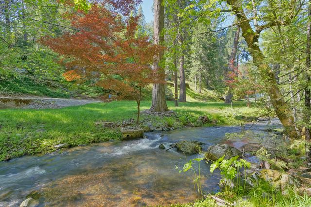 4965 Clear Creek Rd, Placerville, CA 95667
