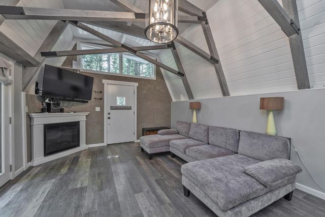 4965 Clear Creek Rd, Placerville, CA 95667