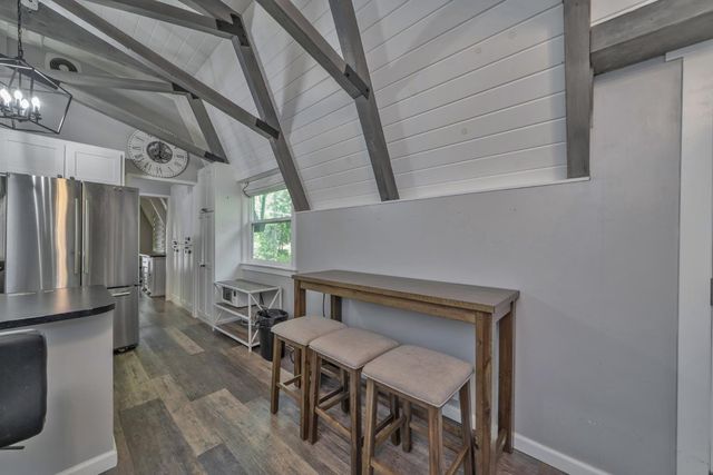 4965 Clear Creek Rd, Placerville, CA 95667