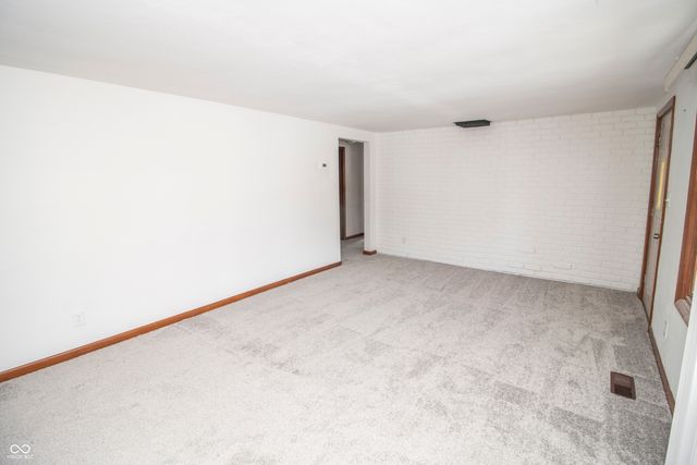 14436 N County Road 500 W, Elwood, IN 46036