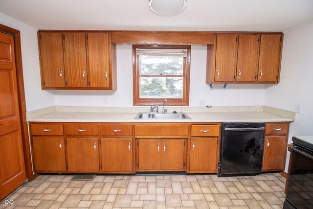 14436 N County Road 500 W, Elwood, IN 46036