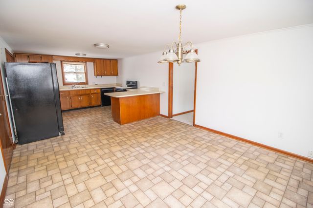 14436 N County Road 500 W, Elwood, IN 46036