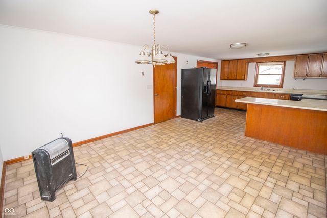 14436 N County Road 500 W, Elwood, IN 46036