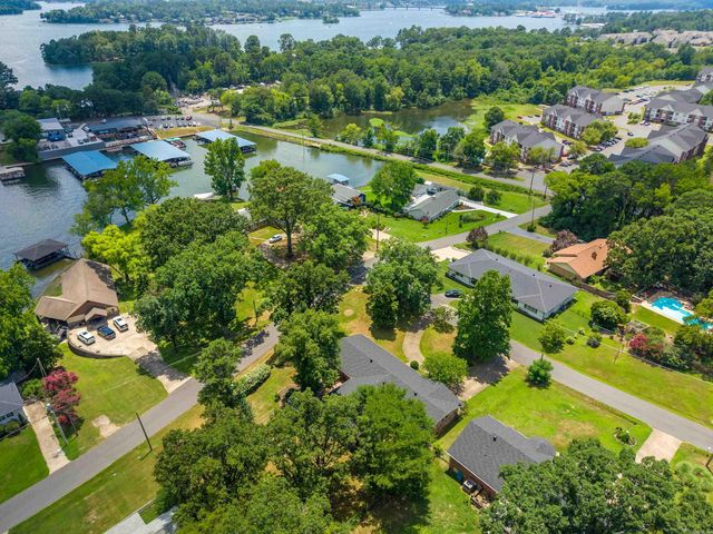 100 Kirkwood Street, Hot Springs, AR 71913