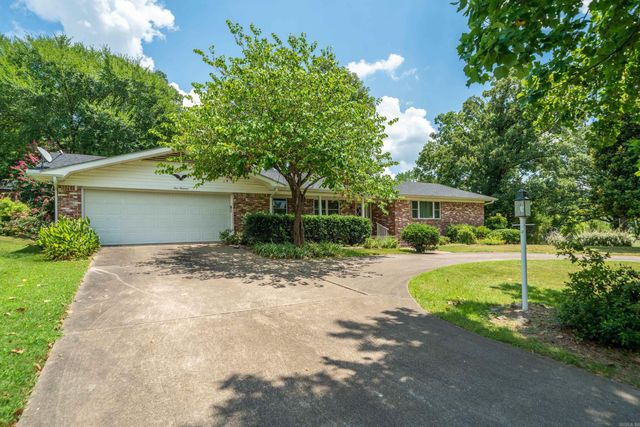 100 Kirkwood Street, Hot Springs, AR 71913