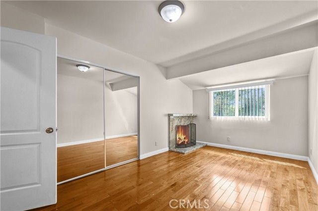 12731 Victory, North Hollywood (los Angeles), CA 91606