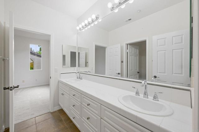 1607 Brighton Glen Road, San Marcos, CA 92078