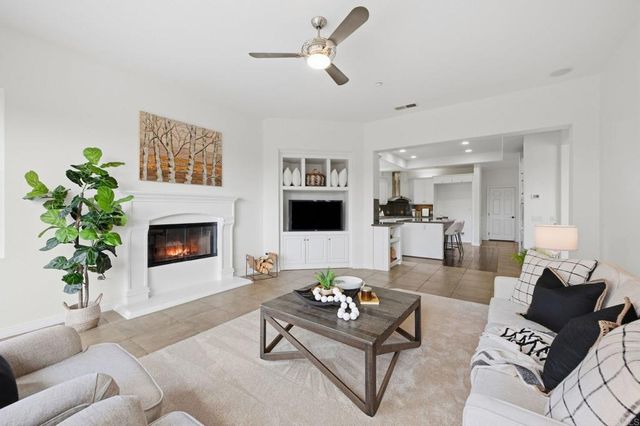 1607 Brighton Glen Road, San Marcos, CA 92078