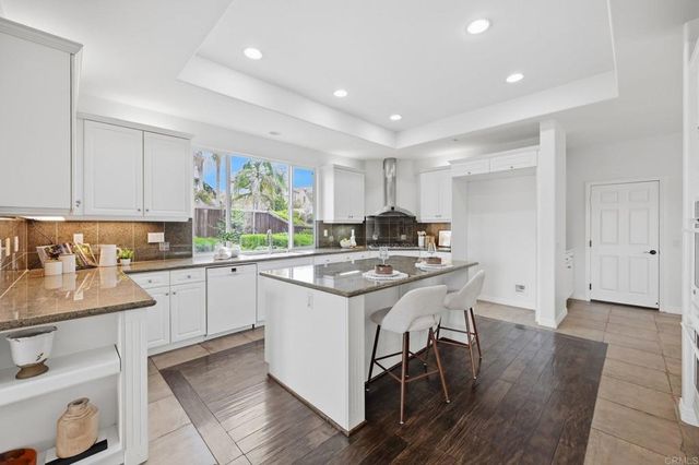 1607 Brighton Glen Road, San Marcos, CA 92078