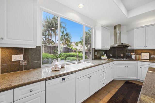 1607 Brighton Glen Road, San Marcos, CA 92078