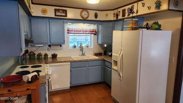 1308 York Drive, Carl Junction, MO 64834