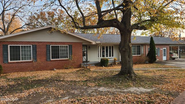1308 York Drive, Carl Junction, MO 64834