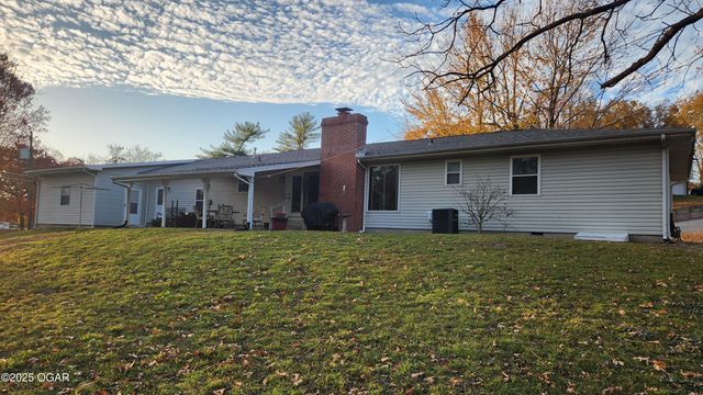 1308 York Drive, Carl Junction, MO 64834