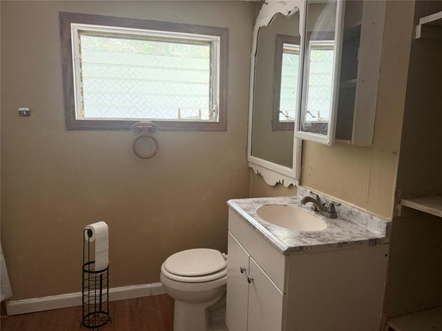 5912 Skylane Drive, Montgomery, TX 77316
