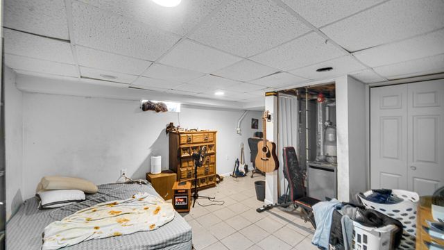 138 N Road, Schererville, IN 46375