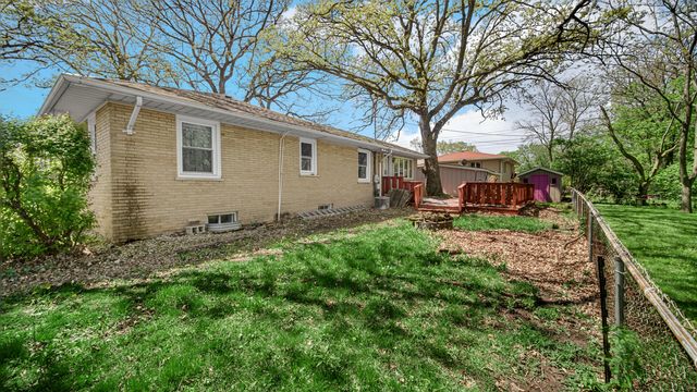 138 N Road, Schererville, IN 46375