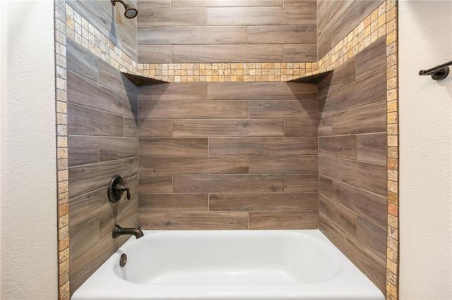 2013 E Valor Drive, Fort Mohave, AZ 86426