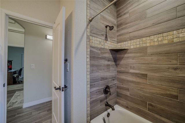 2013 E Valor Drive, Fort Mohave, AZ 86426