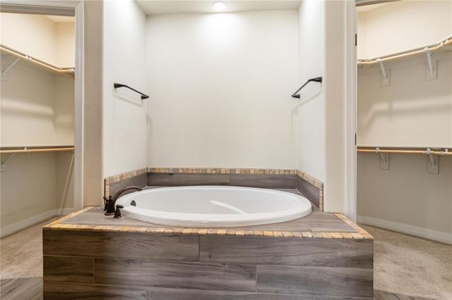 2013 E Valor Drive, Fort Mohave, AZ 86426