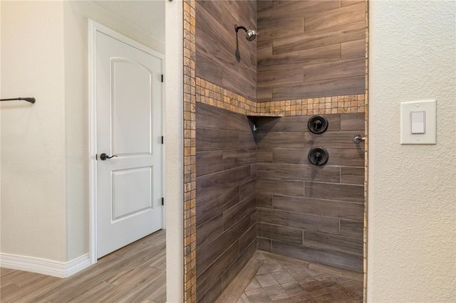 2013 E Valor Drive, Fort Mohave, AZ 86426