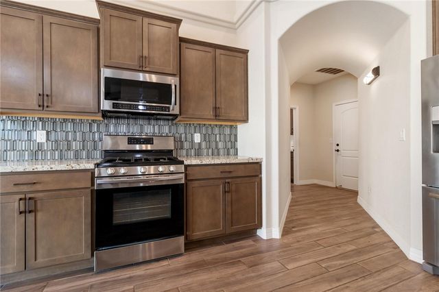 2013 E Valor Drive, Fort Mohave, AZ 86426