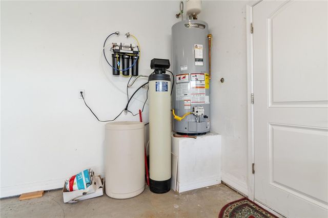 2013 E Valor Drive, Fort Mohave, AZ 86426