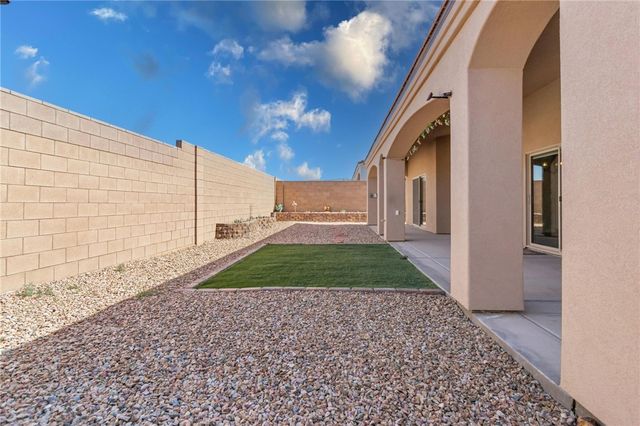 2013 E Valor Drive, Fort Mohave, AZ 86426