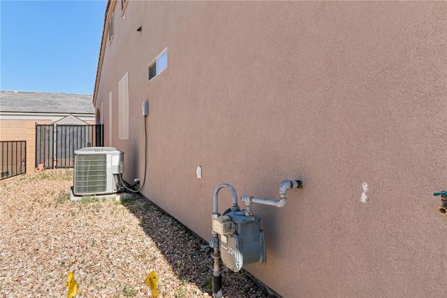 2013 E Valor Drive, Fort Mohave, AZ 86426