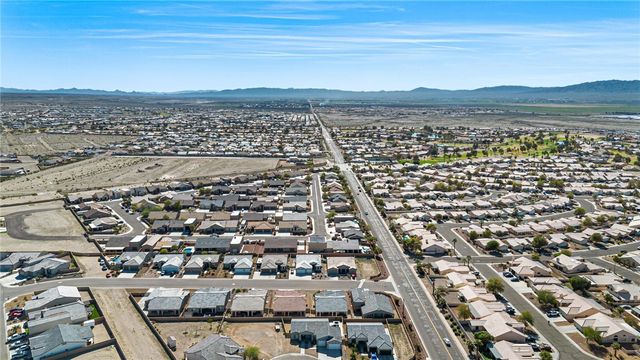2013 E Valor Drive, Fort Mohave, AZ 86426