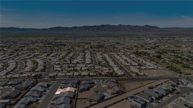 2013 E Valor Drive, Fort Mohave, AZ 86426