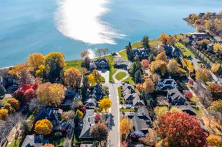 801 Park Lane, Grosse Pointe Park, MI 48230